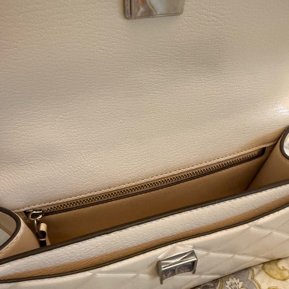 Tory Burch Fleming Shoulder Bag - Picture 13 of 15